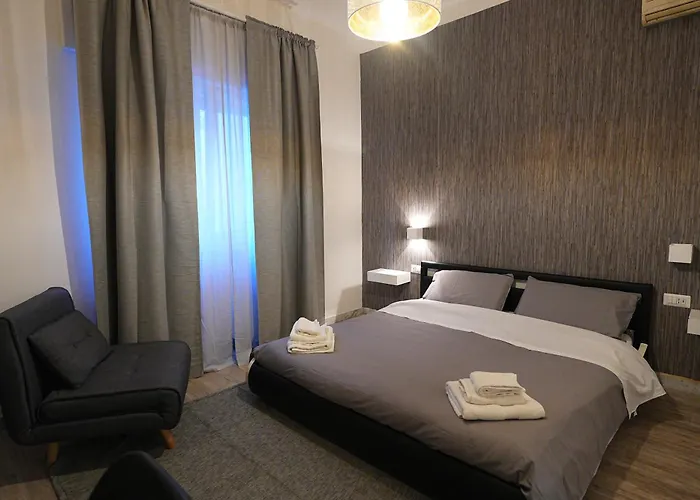 Palazzo Garibaldi 3* باري